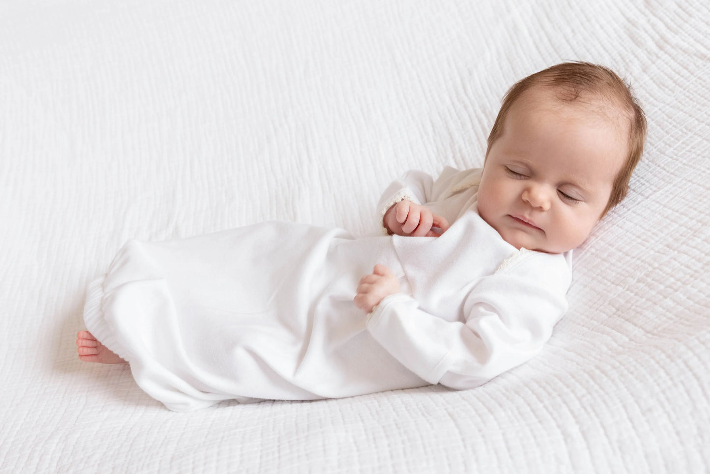 Charlie Daygown - White w/ Cream Trim