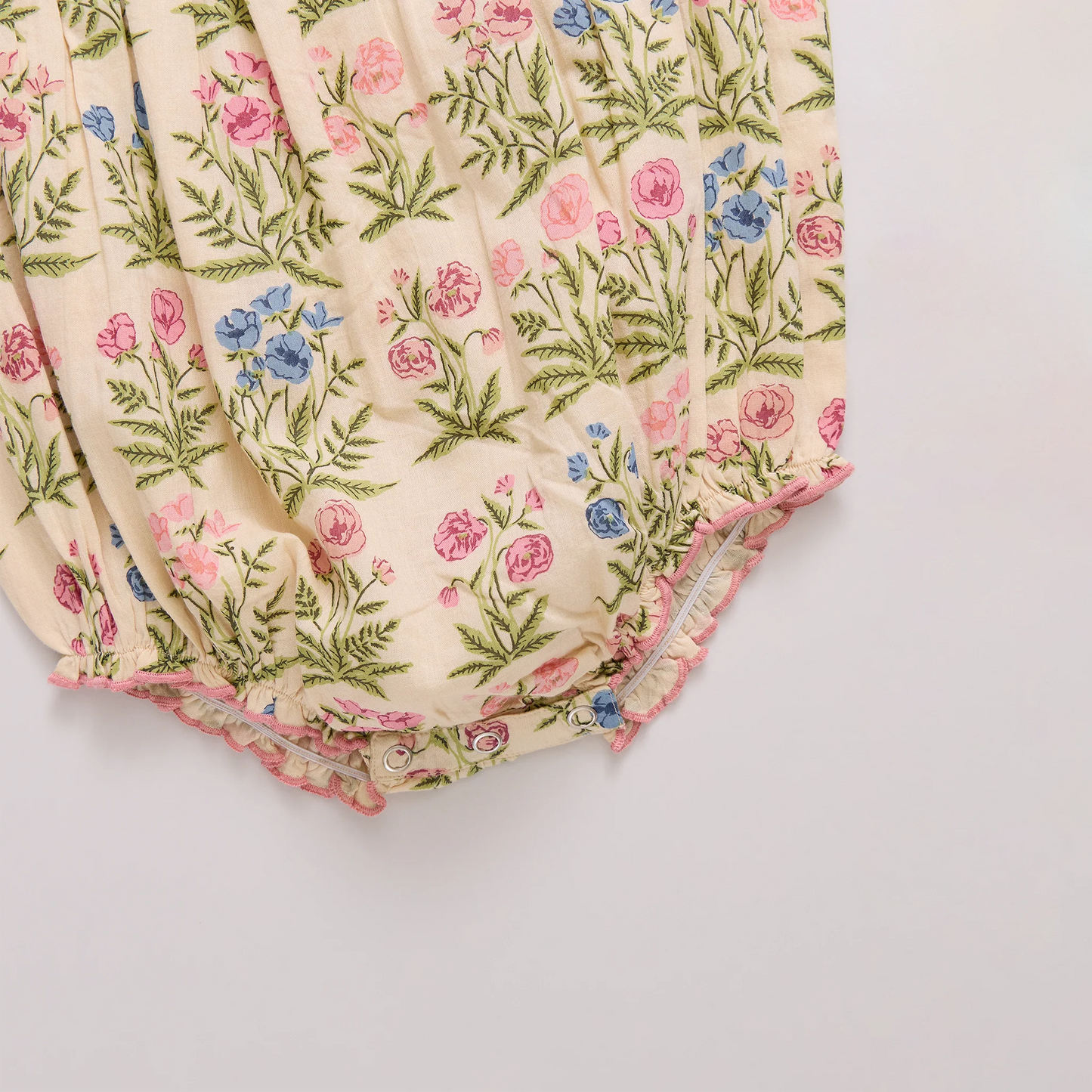 Wynne Bubble - Leafy Floral