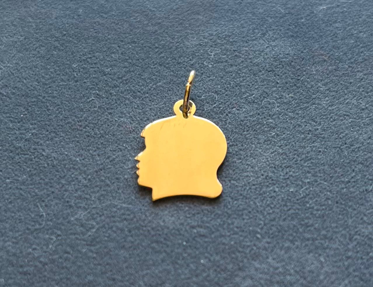 Petite Heirloom Silhouette Necklace 14K Gold