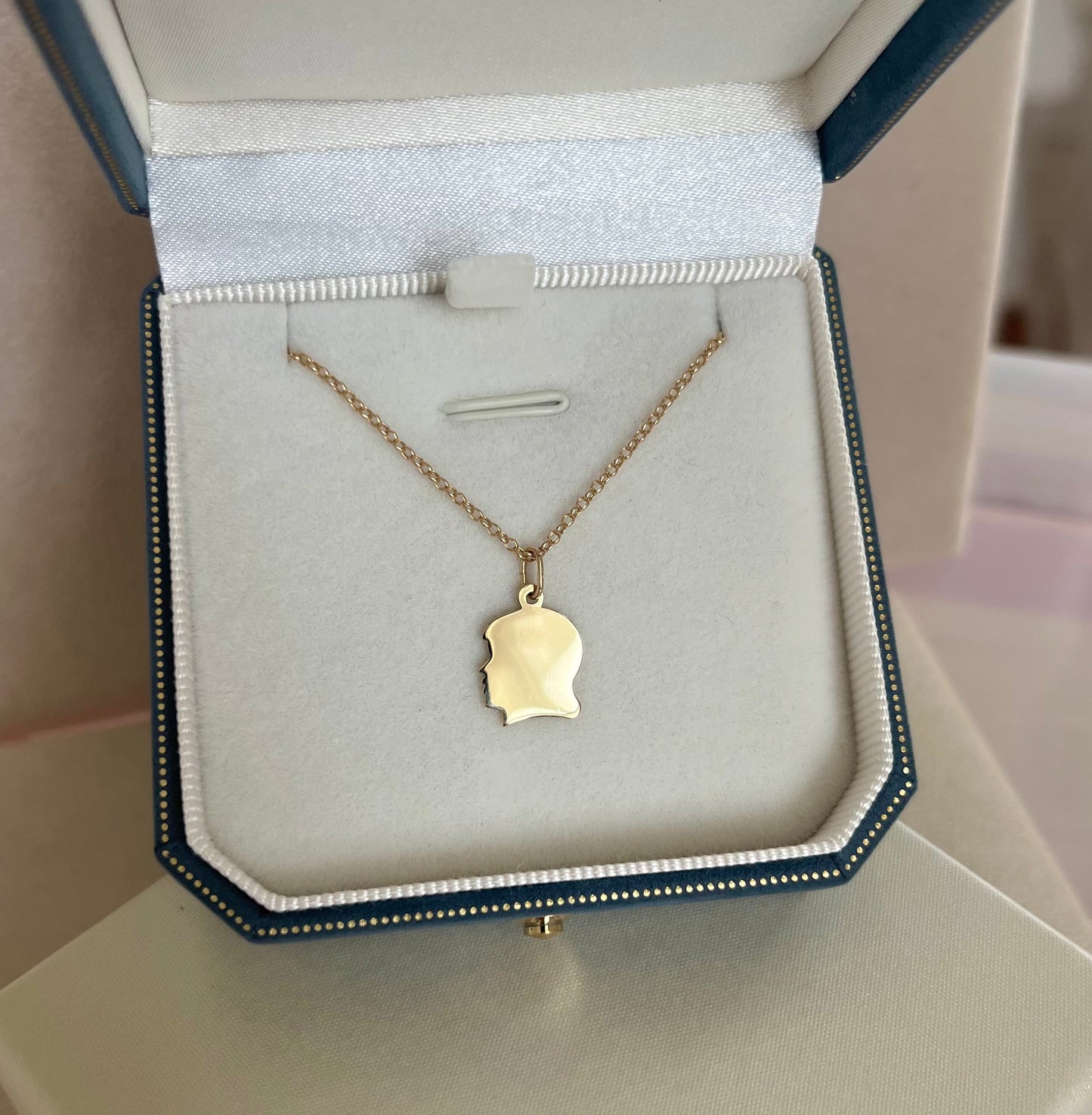 Petite Heirloom Silhouette Necklace 14K Gold