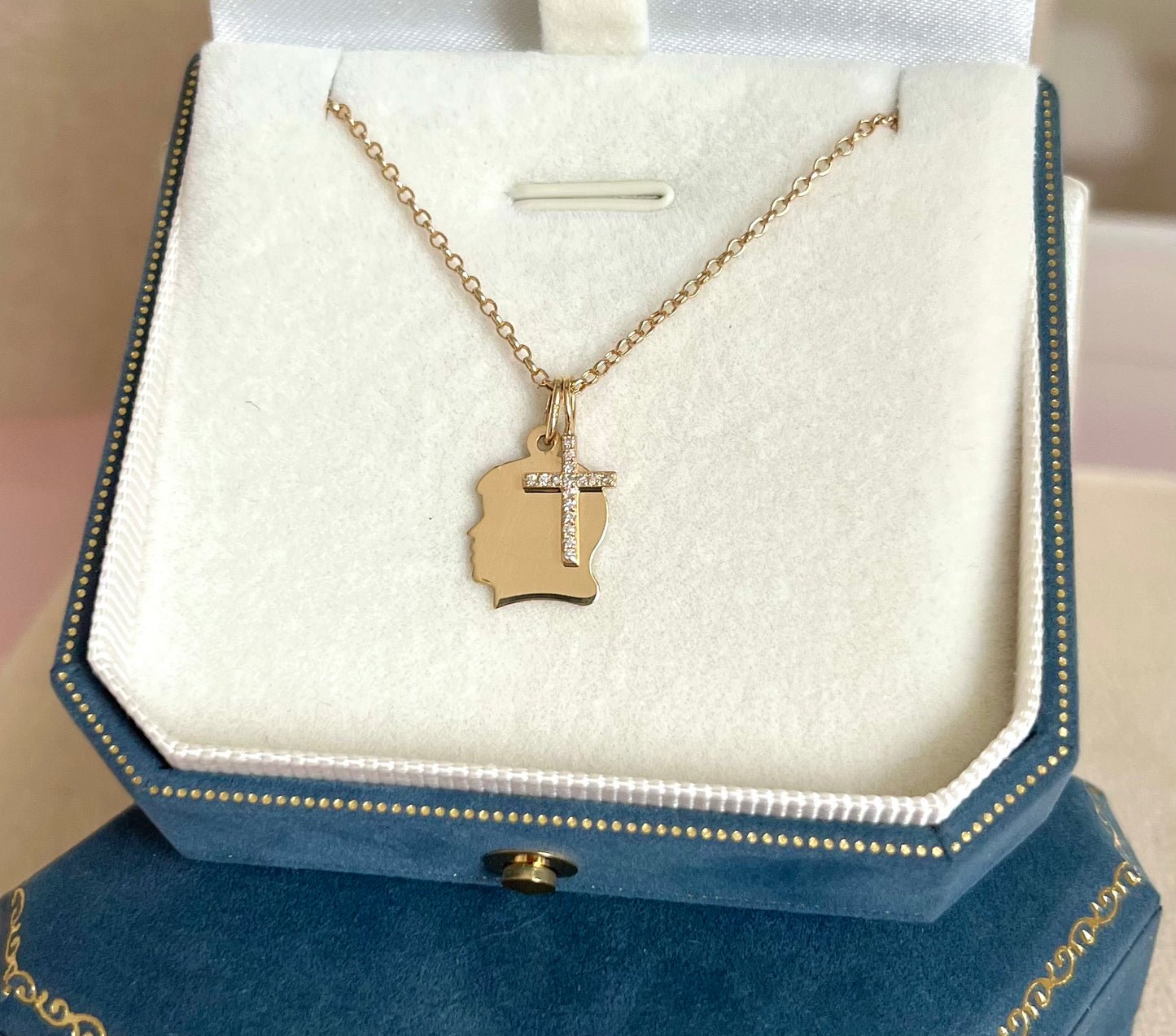 Petite Heirloom Silhouette Necklace 14K Gold