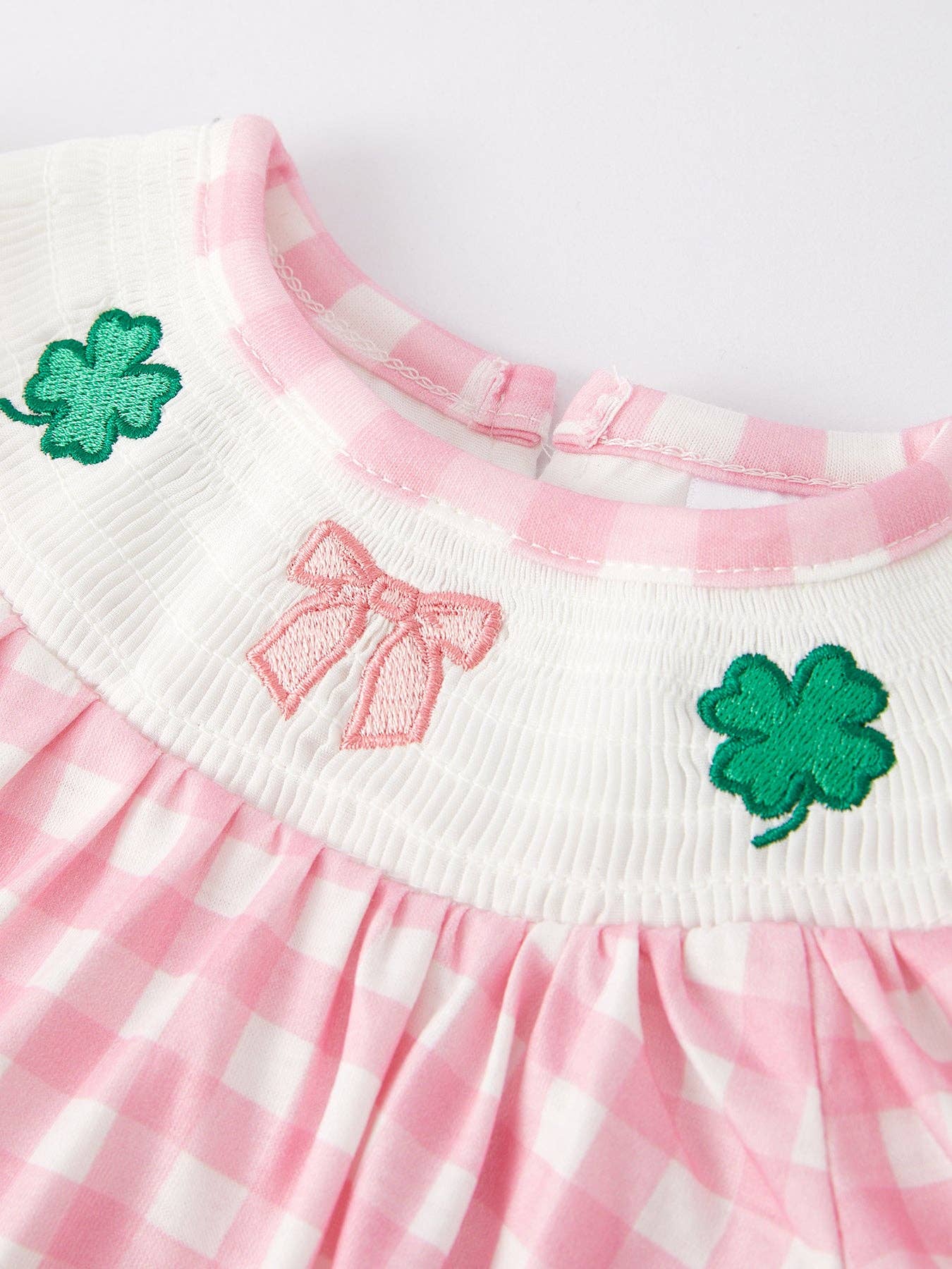 4-leaf Clover Embroidered Bubble