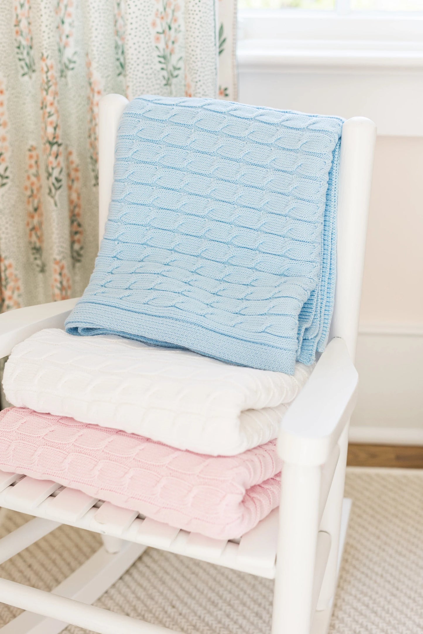 Cable Knit Blanket - Light Pink