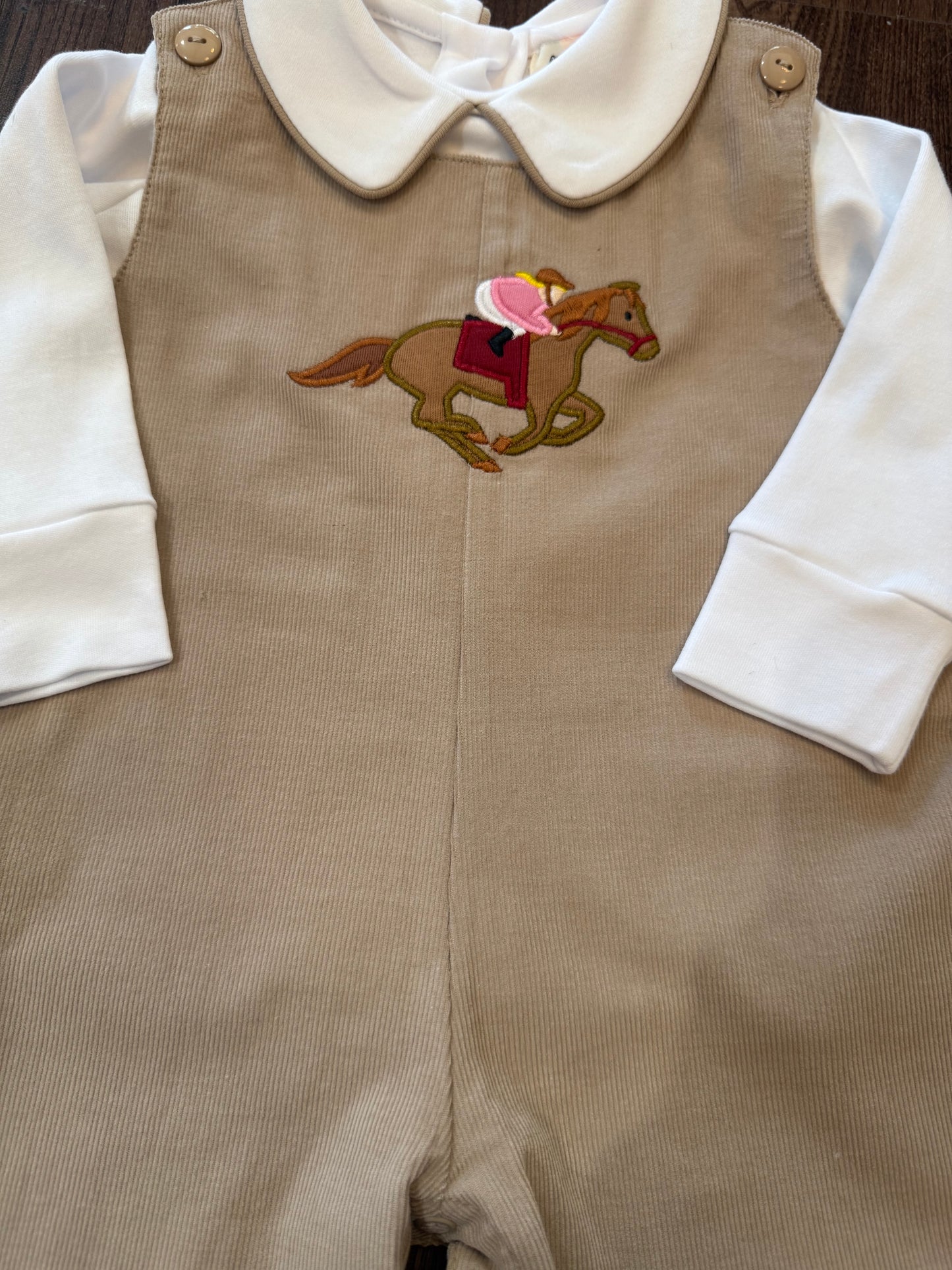 White Peter Pan with Sand Trim