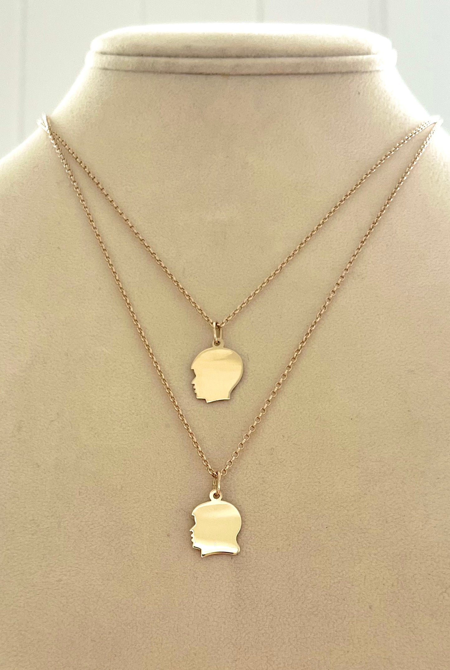 Petite Heirloom Silhouette Necklace 14K Gold