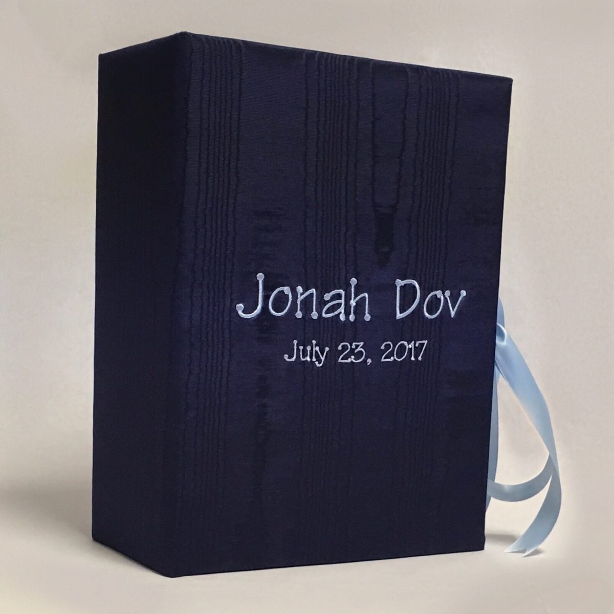 PRE-ORDER - Medium Baby Keepsake Box in Baby Moiré