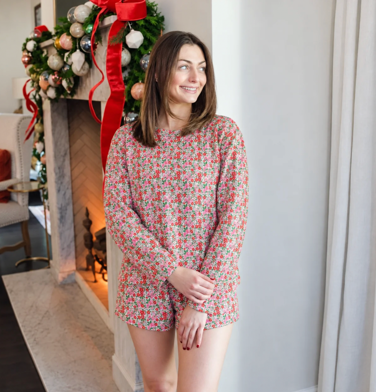 Janann Women's Sweatshirt Short Set - Floral Noel