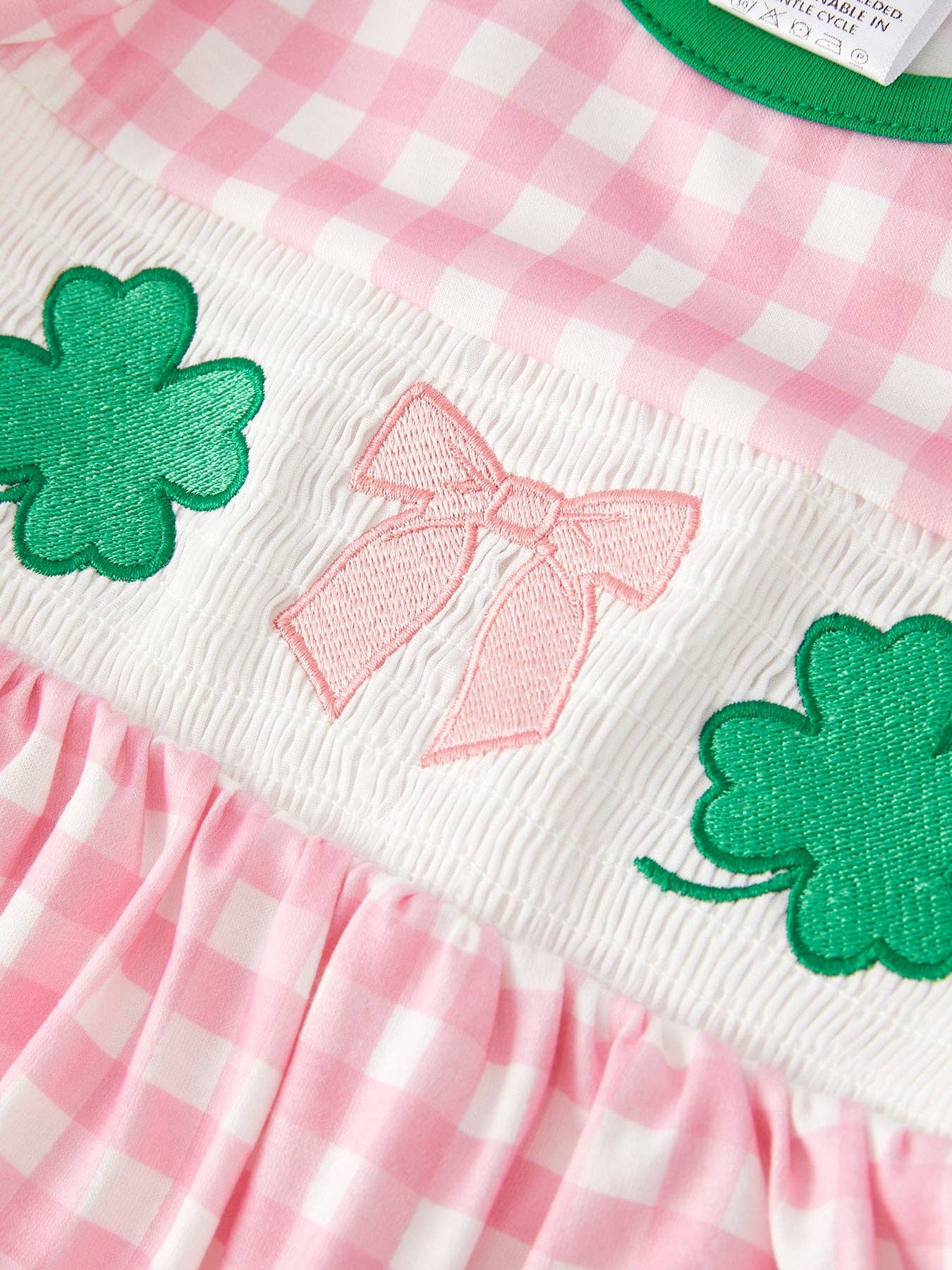 4-leaf Clover Embroidered Set